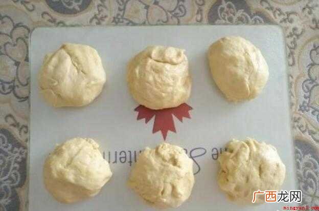 烤箱做面包的流程怎么样