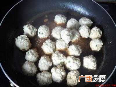 怎样做肉丸子又嫩又好吃