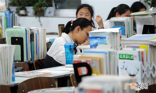 2023考研录取率不足两成 招生规模大但不多 网友表示不理解