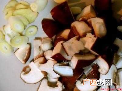 鸡翅根怎么烧好吃又简单