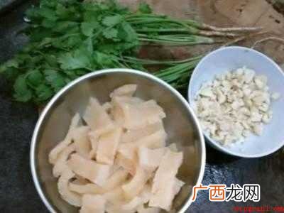 猪肉皮怎么做好吃又简单的做法