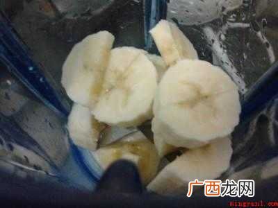 香蕉牛奶榨汁怎么榨