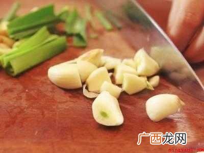 南瓜藤怎么炒好吃又简单