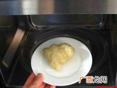 冷冻的粽子可以微波炉加热吗