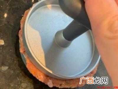 做汉堡需要哪些材料