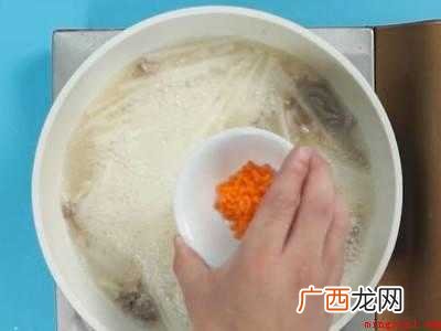 水萝卜汤的做法