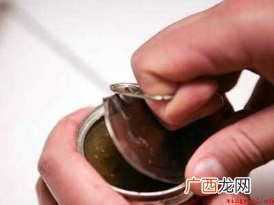 椰浆罐头怎么开