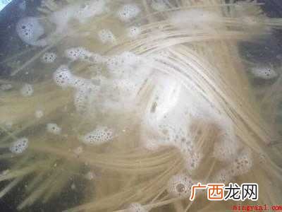 茄子捞面条怎么做好吃