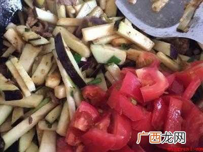 茄子捞面条怎么做好吃
