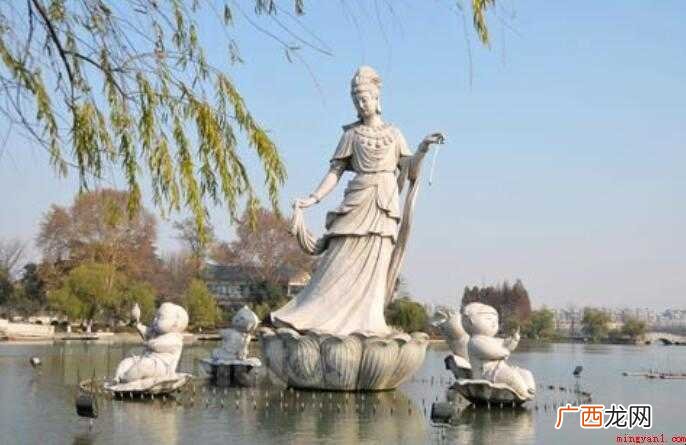 玄武湖公园的门票是多少