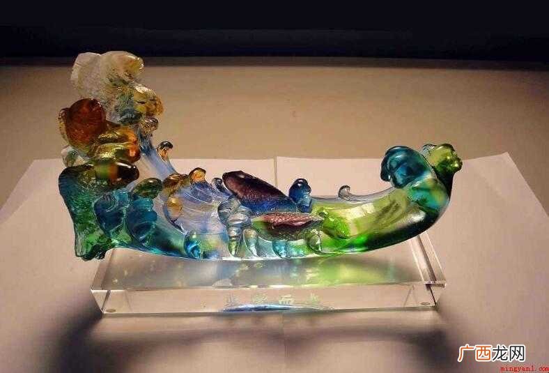 琉璃的意思是什么