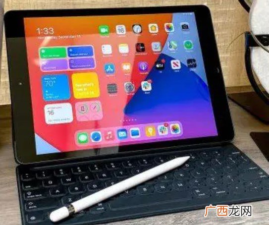 ipad2023用一代笔还是二代笔