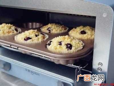 爆浆蛋糕怎么吃