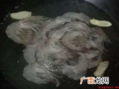 煮虾怎么吃