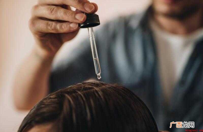 护发精油怎么用什么时候用 护发精油怎么用