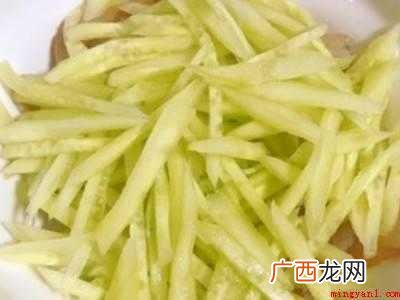海蜇可做凉拌海蜇头、海蜇老鸡汤、醋拌什锦海蜇等 海蜇怎么吃的做法