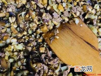 七彩辣椒怎么吃共有5步 七彩辣椒怎么吃