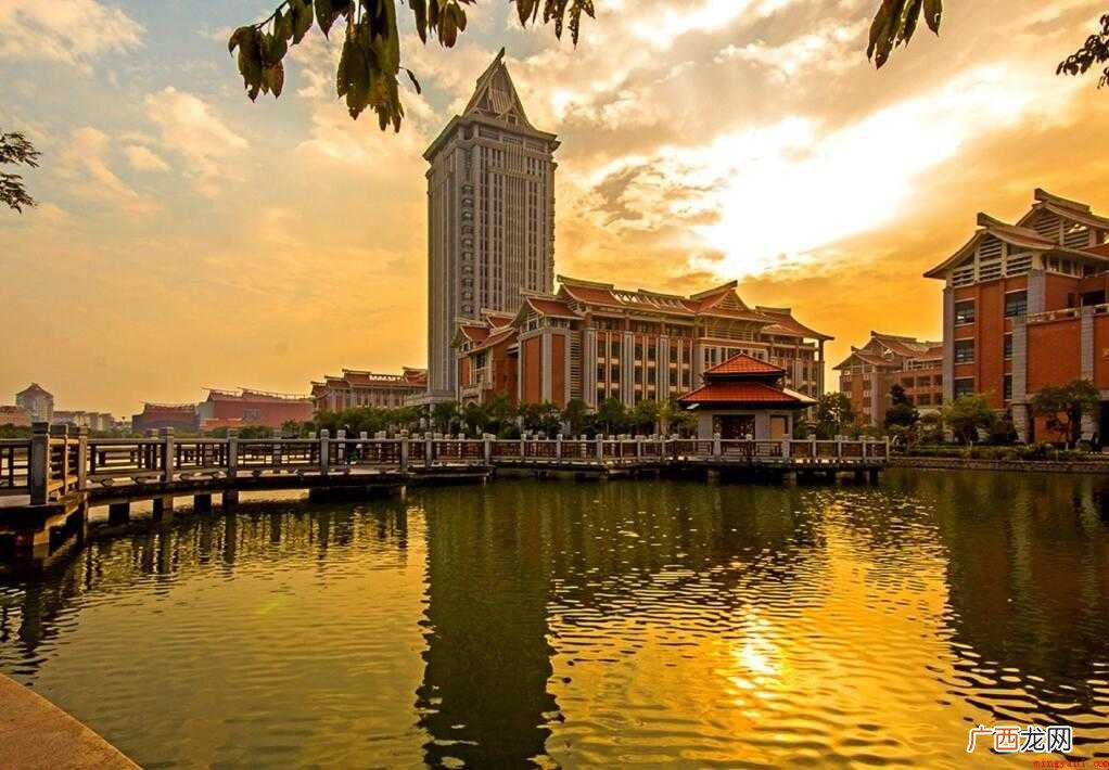 集美大学是一本吗