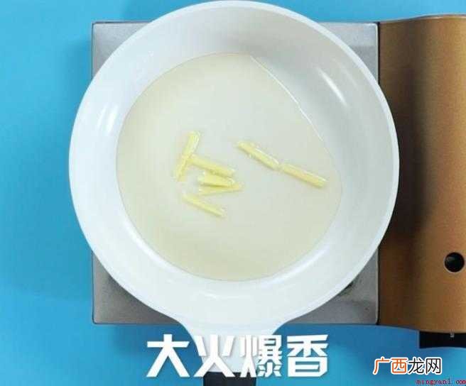 土豆炖鸡块的家常做法是什么