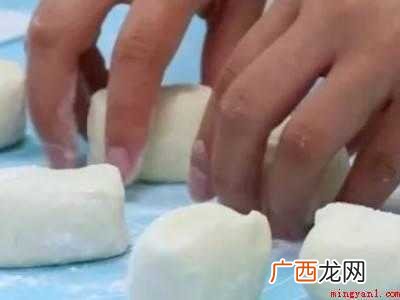 自发面粉怎么做包子才松软