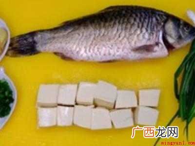 鲫鱼怎样做好吃家常做法