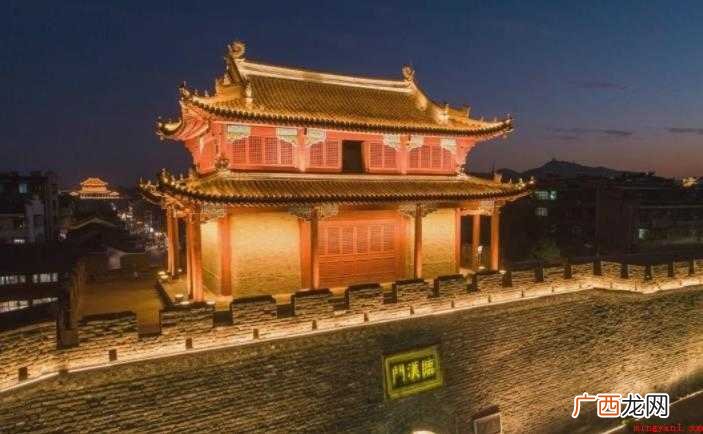 关于颇负盛名是什么意思 颇负盛名是什么意思