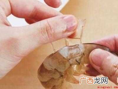 如何剥虾仁