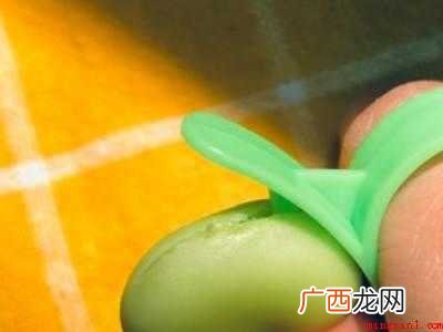 蚕豆去皮的方法