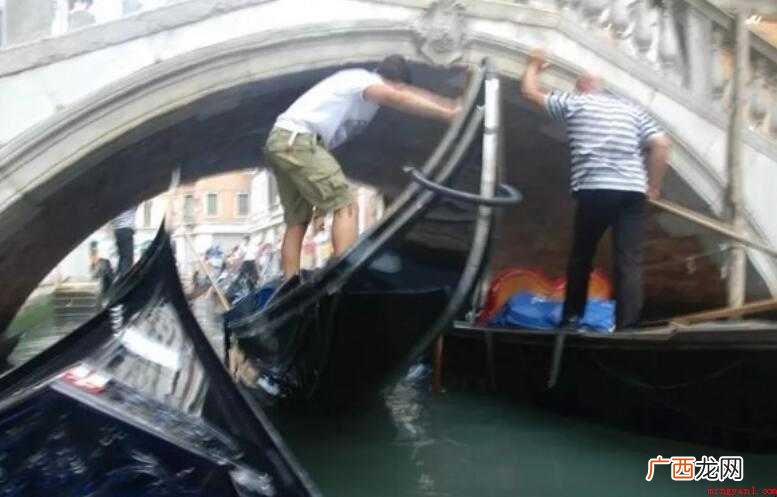 操纵自如的近义词是什么