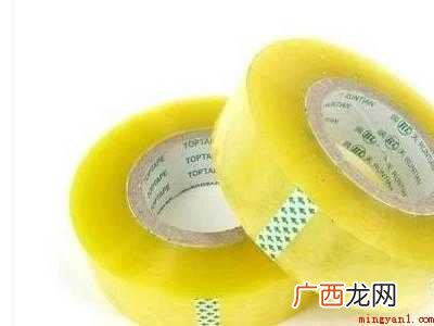 玻璃上面的胶怎么清理
