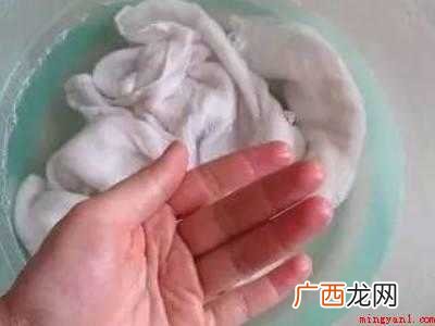波萝密很粘怎么洗