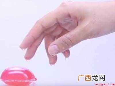 浓缩洗衣凝珠怎么用