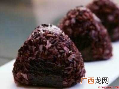 黑米饭团怎么做简单又好吃