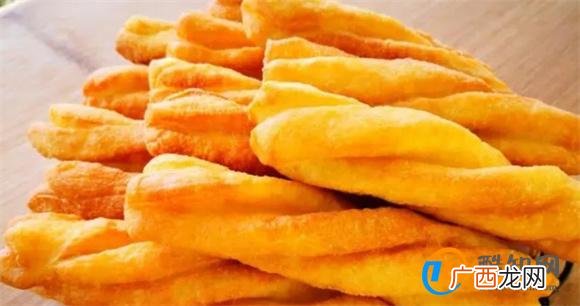 原来糯米还可以这样吃,30多年第一次见,香酥筋道,出锅就抢光