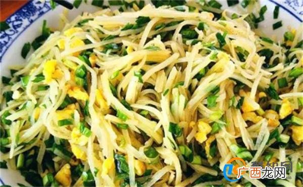 土豆秘制新吃法 不用炒不用炖 秘制一做 一上桌就被抢光 真香