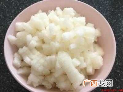 正确煮川贝梨水的方法