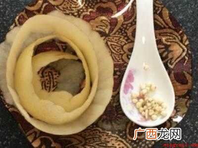 正确煮川贝梨水的方法