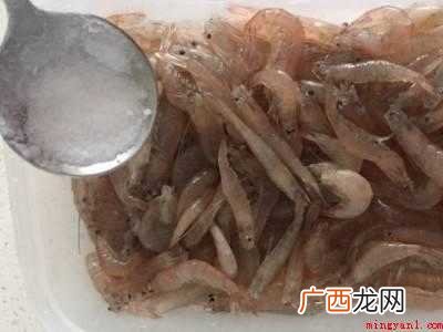 油炸小河虾怎么做比较酥脆