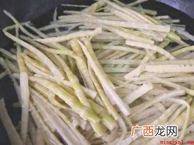 新鲜竹笋怎么做泡椒笋