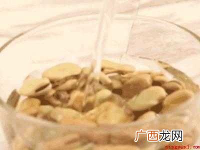 油炸蚕豆怎么做酥窍门