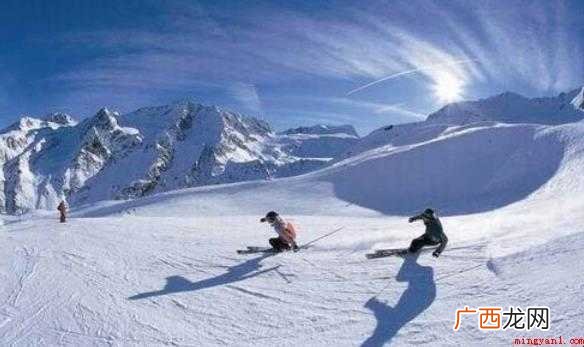 滑雪时怎么控制速度和转弯 滑雪时怎么控制速度