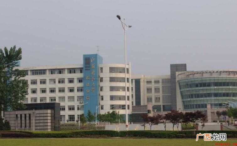 江苏科技大学苏州理工学院是几本