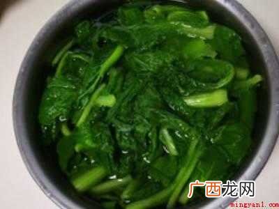 小白菜炖豆腐怎么做好吃