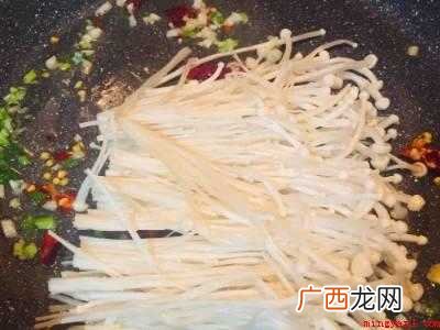 爆辣金针菇怎么做