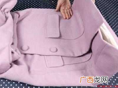 羊绒大衣怎么折叠收纳