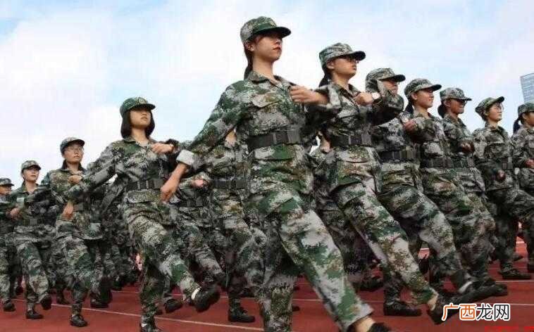 初中军训时需要准备什么 军训时需要准备什么