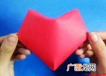 怎样叠纸爱心