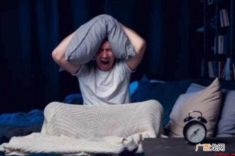 辗转反侧的反义词是什么