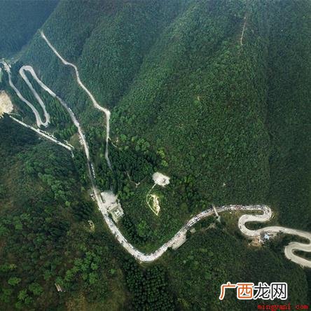 娄山关雄关意思是雄壮的关隘 雄关漫道真如铁的雄关是什么意思