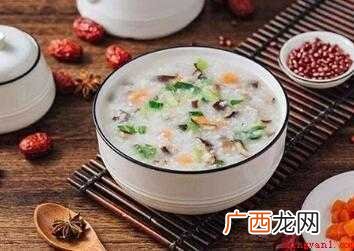 怎样用电饭煲煮粥